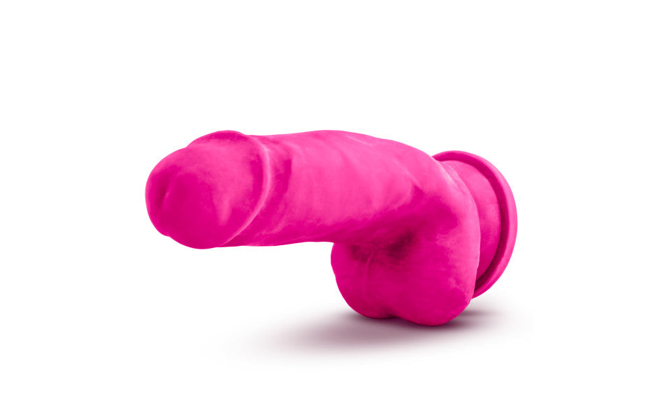 Au Naturel | Bold Beefy Dildo Pink - 7 Inch Duchess and Daisy Australia How BOLD are you feeling today? The Au Naturel Bold Beefy is ready to delight you...and fill you. This thick dildo has an imposing girth-but an average length for more comfort. Handcrafted using Sensa Feel dual density technology, the Au Naturel Beefy features a soft outer layer and rigid inner core that combine for maximum lifelike effect.