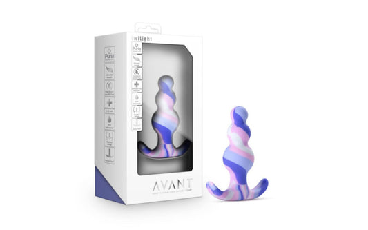 Avant Twilight Blue Silicone Butt Plug Duchess and Daisy Australia Modern, stylish, and beautiful meet Avant Twilight. Twilight has a tapered head for easy insertion and three pleasure curves that progress in size for additional sensations during play, all with a beautiful, bright array of colours! Twilight is Ultrasilk smooth and made of Puria platinum-cured silicone, making it body-safe, phthalate free, latex free, and fragrance free. 