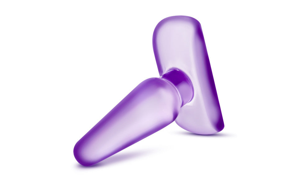 B Yours' Eclipse Pleaser Small is the perfect toy for exploring anal play for the first time. It has a slim, tapered design that will fill you up, but not too much. Its body-safe PVC material and curved base ensure that it stays put and can be easily removed. Cleaning it is also a breeze - just wash with warm soap and water or a toy cleaner.